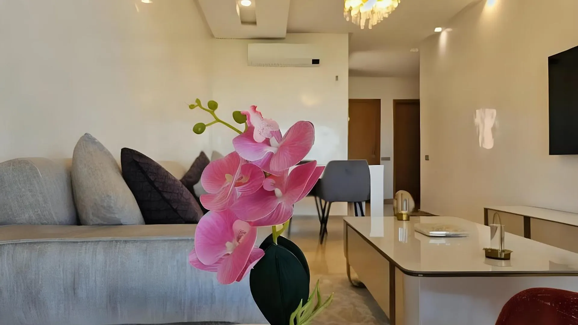 Prestigia Luxury Golf-View Escape Apartment Marrakesh